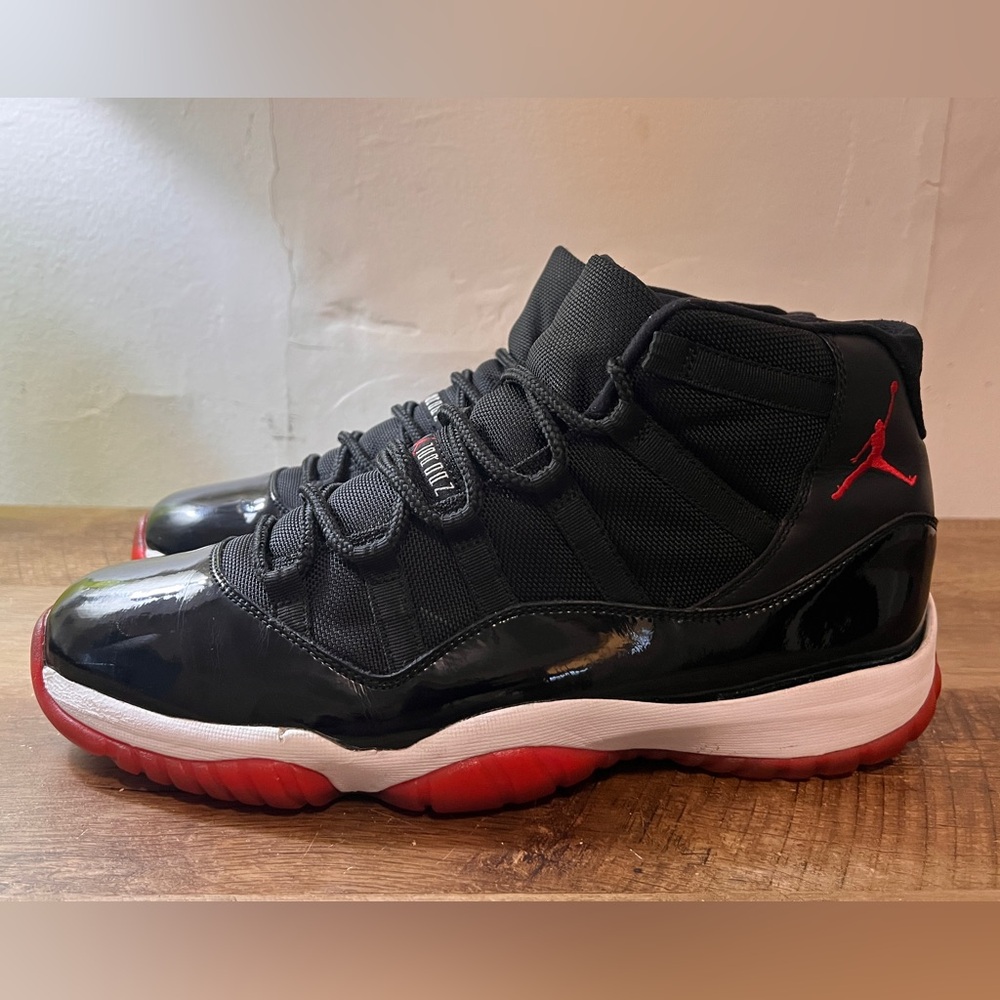 Jordan 11 Retro Playoffs (2012)